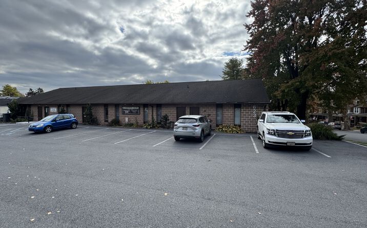 Pictures of Office property located at 623 W Union Blvd, Bethlehem, PA 18018 for lease - image #1