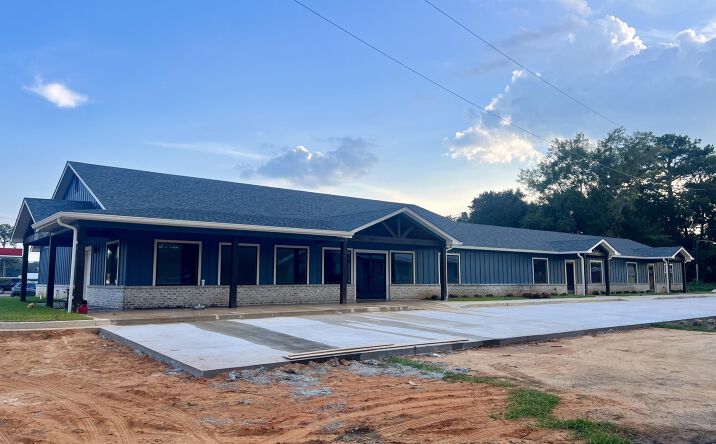 Pictures of Special Purpose property located at 727 Winter St Street A, Lucedale, MS 39452 for lease - image #1