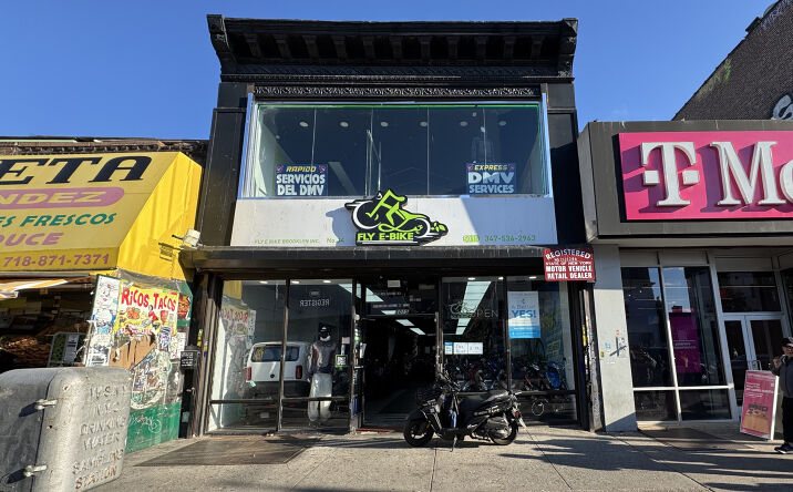 Pictures of Retail property located at 5015 5th Ave, New York, NY 10075 for lease - image #1