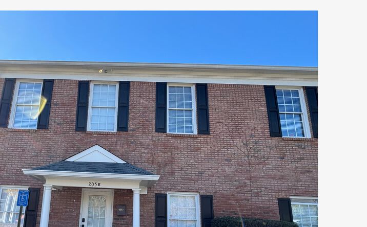 Pictures of Office property located at 205 Corporate Center Dr, Stockbridge, GA 30281 for lease - image #1
