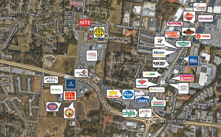Pictures of Retail property located at 2699 Trenton Rd, Clarksville, TN 37040 for lease - image #1