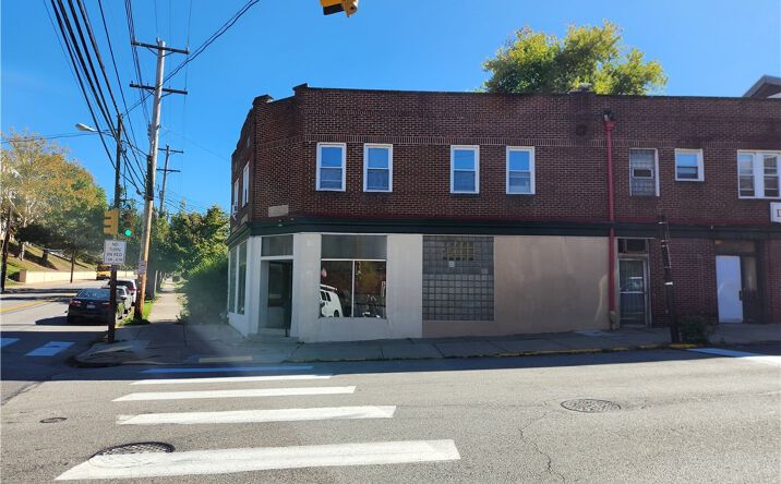 Pictures of Retail, Office property located at 6300 Forward Ave, Pittsburgh, PA 15217 for lease - image #1