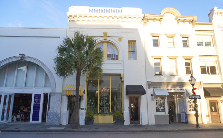 Pictures of Retail property located at 302 King Street # B, Charleston, SC 29401 for lease - image #1