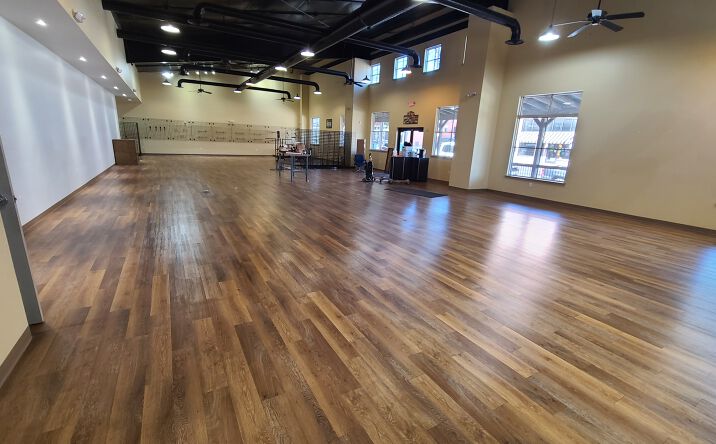 Pictures of Retail, Office, Special Purpose property located at 249 Ouachita Ave, Hot Springs, AR 71901 for lease - image #1