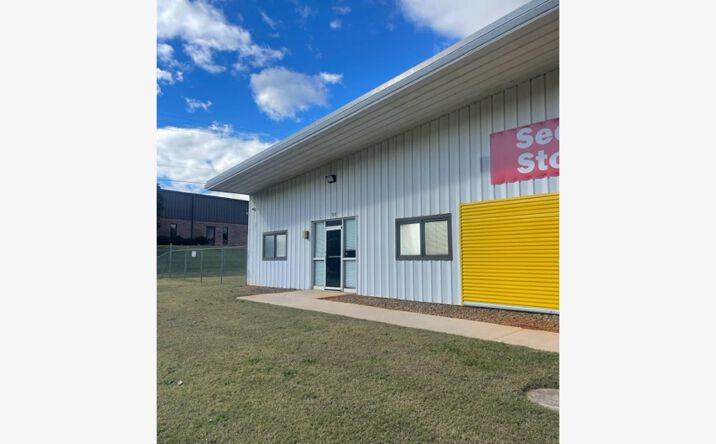 Pictures of Office property located at 700 John Dodd Rd, Inman, SC 29349 for lease - image #1