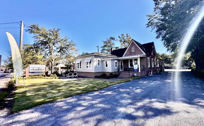 Pictures of Retail, Office, Special Purpose property located at 709 N Main St, Summerville, SC 29483 for lease - image #1