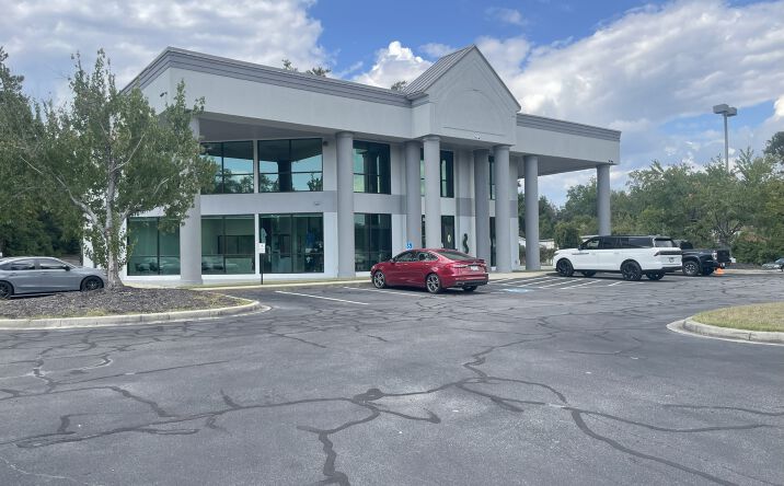 Pictures of Office property located at 5001 Two Notch Rd, Columbia, SC 29204 for lease - image #1
