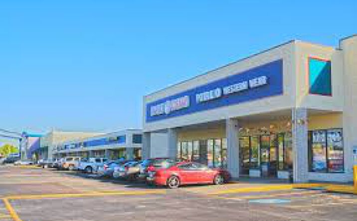 Pictures of Retail, Industrial, Special Purpose property located at 13030 Veterans Memorial Dr, Houston, TX 77014 for lease - image #1