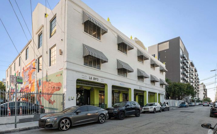 Pictures of Office property located at 120 NW 25th St, Miami, FL 33127 for lease - image #1