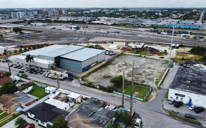 Pictures of Industrial property located at 8650 NW 36 Ave, Miami, FL 33147 for lease - image #1