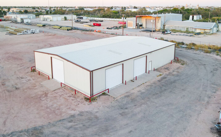 Pictures of Industrial property located at 4417 West Industrial Avenue, Midland, TX 79703 for lease - image #1