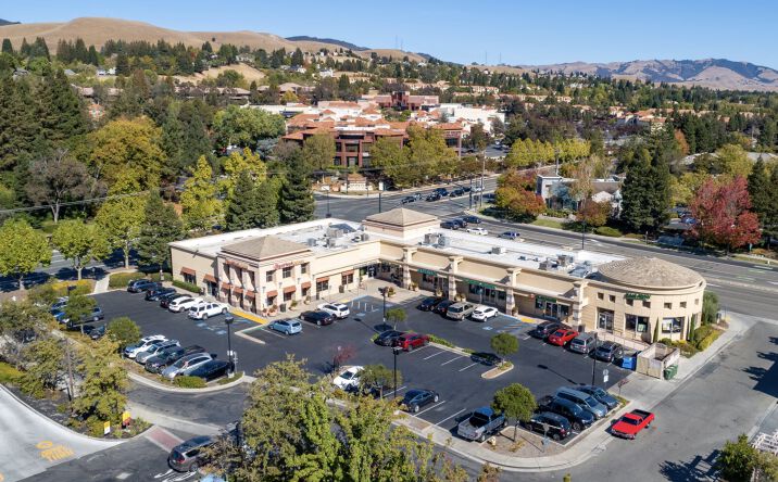 Pictures of Retail, Restaurant property located at 11000 Crow Canyon Rd, Danville, CA 94506 for lease - image #1