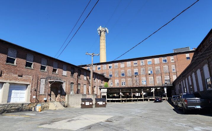 Pictures of Industrial property located at 1669 Thomaston Ave, Waterbury, CT 06704 for lease - image #1