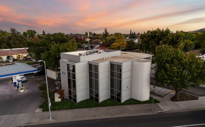 Pictures of Office property located at 425 Merchant St, Vacaville, CA 95688 for lease - image #1