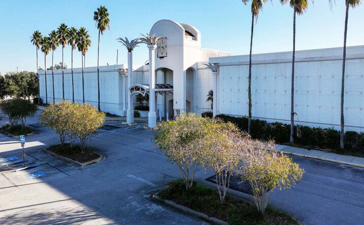 Pictures of Retail property located at 3800 US Hwy 98 N, Lakeland, FL 33809 for lease - image #1
