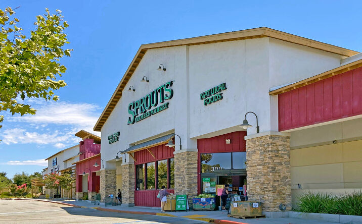 Pictures of Retail, Restaurant property located at 32413 Temecula Pkwy, Temecula, CA 92592 for lease - image #1