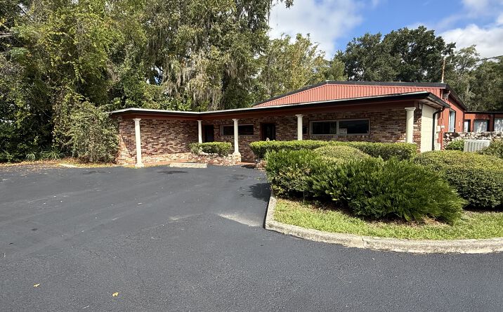 Pictures of Industrial property located at 4141 NW 6th St, Gainesville, FL 32609 for lease - image #1