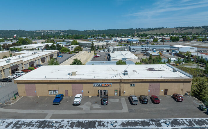 Pictures of Office, Industrial property located at 10021 E Knox Ave, Spokane Valley, WA 99206 for lease - image #1