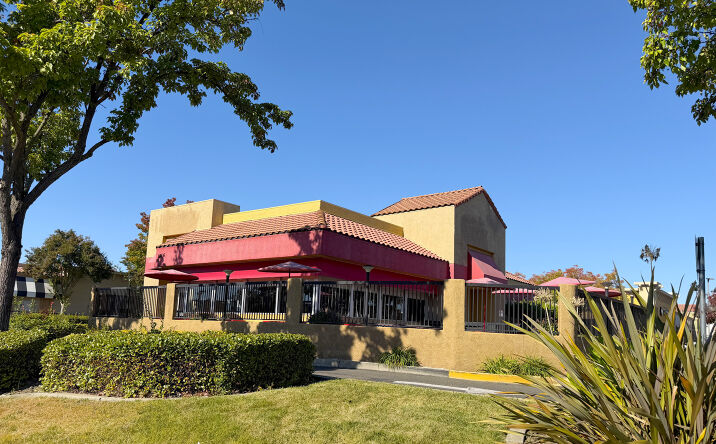 Pictures of Retail property located at 1016 E Bidwell St, Folsom, CA 95630 for lease - image #1
