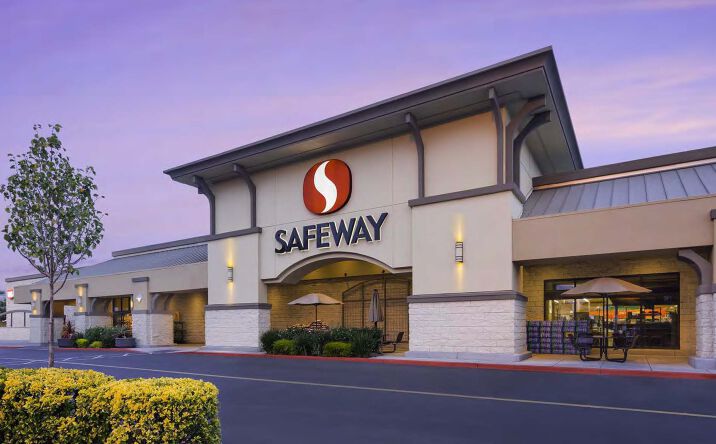Pictures of Retail property located at 301 S McDowell Blvd, Petaluma, CA 94954 for lease - image #1