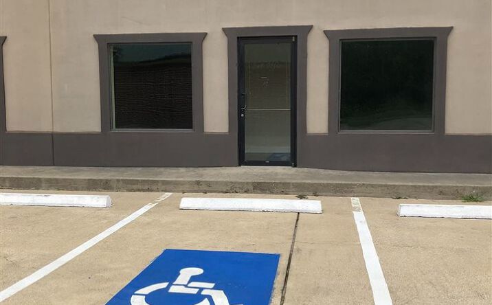 Pictures of Office, Special Purpose, Industrial property located at 5053 US-69, Beaumont, TX 77705 for lease - image #1