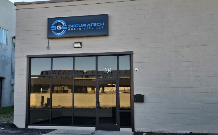 Pictures of Office property located at 1104 Washington Ave, Bay City, MI 48708 for lease - image #1