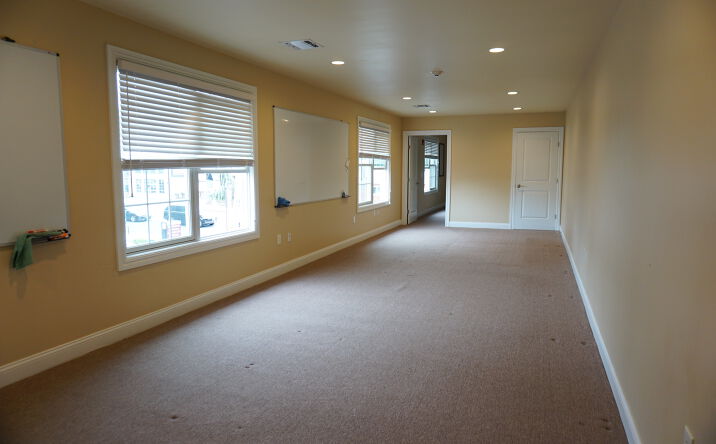 Pictures of Office property located at 311 Crooks Ave, Paterson, NJ 07503 for lease - image #1