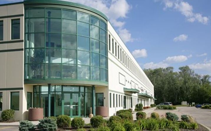 Pictures of Office property located at 1095 Pingree Rd, Crystal Lake, IL 60014 for lease - image #1