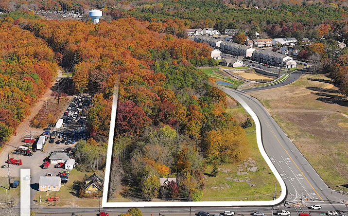 Pictures of Land property located at 240 White Horse Pike, Atco, NJ 08004 for lease - image #1