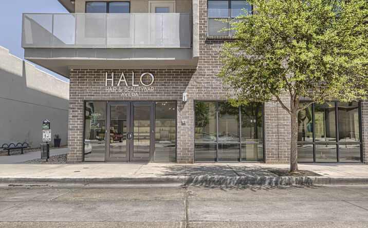 Pictures of Retail property located at 100 N Main St, Midland, TX 79701 for lease - image #1