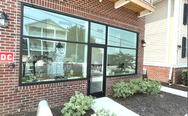 Pictures of Office property located at 214 Red Cross St, Wilmington, NC 28401 for lease - image #1