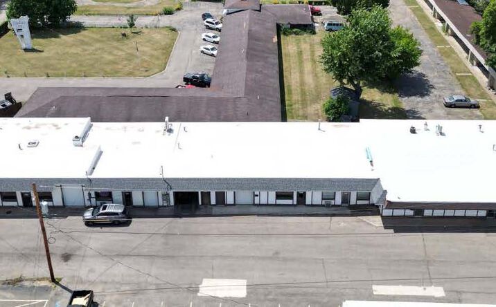 Pictures of Retail property located at 2403 Helen Avenue, Portage, MI 49002 for lease - image #1