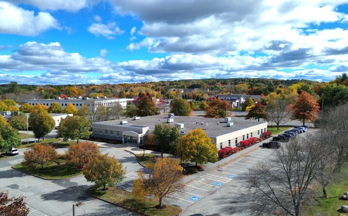 Pictures of Office property located at 5 Mollison Way, Lewiston, ME 04240 for lease - image #1