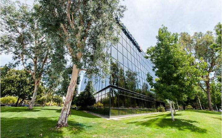 Pictures of Office property located at 5201 California Ave, Bakersfield, CA 93309 for lease - image #1
