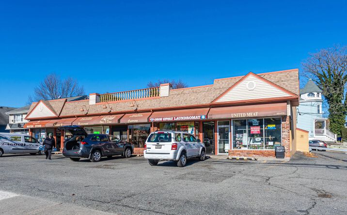 Pictures of Retail property located at 285 Main St, New Milford, NJ 07646 for lease - image #1
