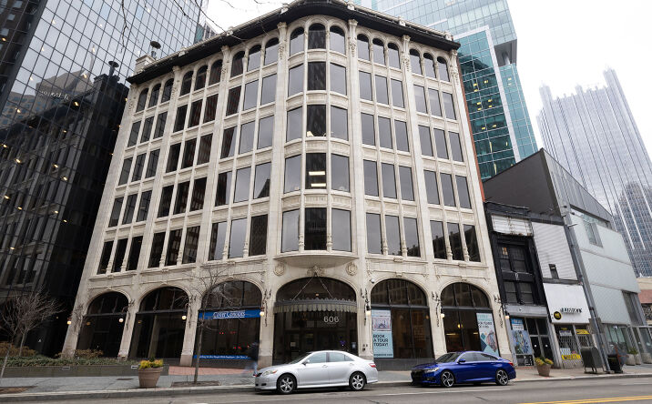 Pictures of Office property located at 606 Liberty Ave, Pittsburgh, PA 15222 for lease - image #1