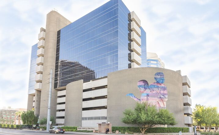 Pictures of Office property located at 2828 N Central Ave, Phoenix, AZ 85004 for lease - image #1