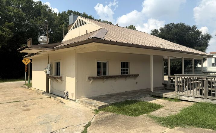 Pictures of Restaurant, Retail property located at 5740 S Wayside Dr, Houston, TX 77087 for lease - image #1