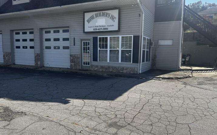 Pictures of Retail, Office, Industrial property located at 8325 Carolina Blvd, Clyde, NC 28721 for lease - image #1