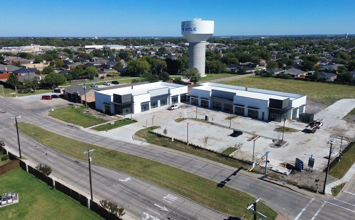 Pictures of Retail property located at 1451 S Ballard Ave, Wylie, TX 75098 for lease - image #1