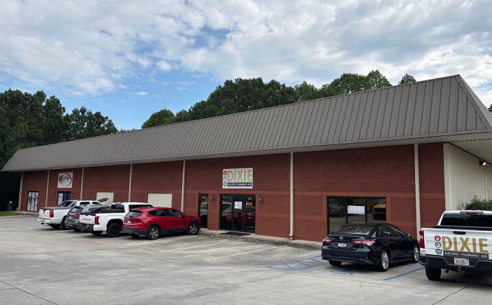 Pictures of Office property located at 2301 Enterprise Dr, Opelika, AL 36801 for lease - image #1