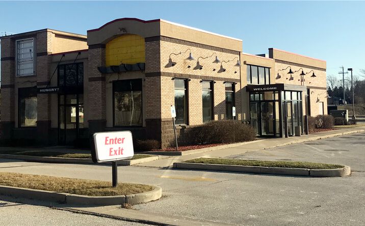 Pictures of Retail, Restaurant property located at 847 E Green Bay Avenue, Saukville, WI 53080 for lease - image #1