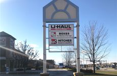425809