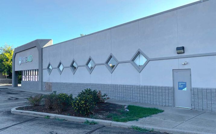 Pictures of Retail property located at 419 Division St, North Tonawanda, NY 14120 for lease - image #1