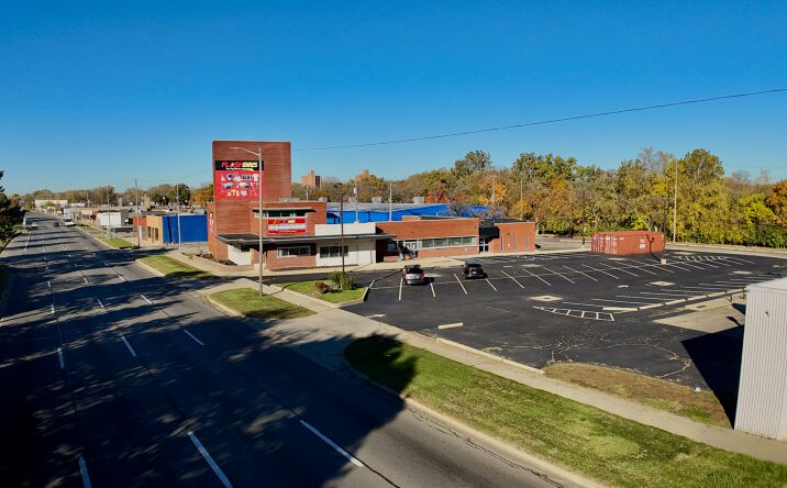 Pictures of Retail, Office, Restaurant property located at 27020 Michigan Ave, Inkster, MI 48141 for lease - image #1