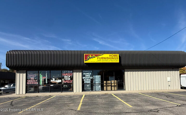 Pictures of Land property located at 600 E MAIN Street, Farmington, NM 87401 for lease - image #1