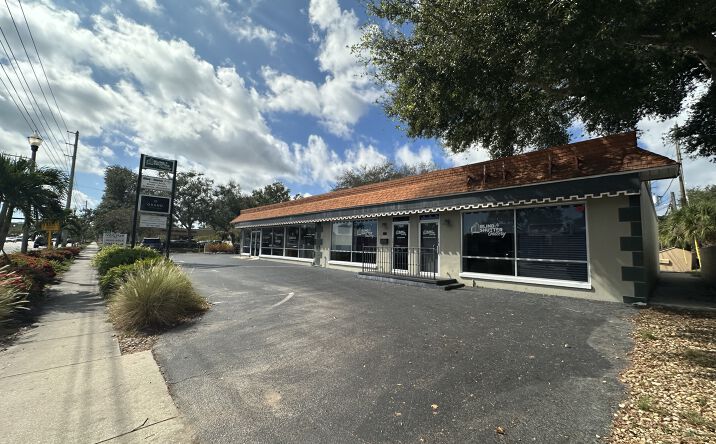 Pictures of Retail property located at 2610 4th St N, St. Petersburg, FL 33704 for lease - image #1