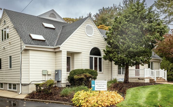 Pictures of Office property located at 66 Harned Rd, Commack, NY 11725 for lease - image #1