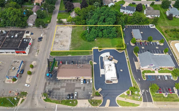 Pictures of Land property located at 520 Piccadilly Rd, Kalamazoo, MI 49006 for lease - image #1