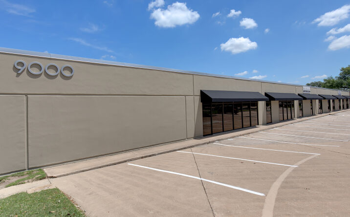Pictures of Industrial property located at 9000 Hempstead Rd, Houston, TX 77008 for lease - image #1